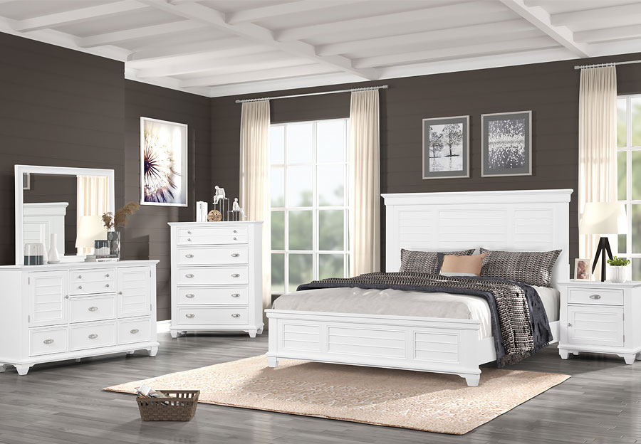 New Classic Jamestown White Queen Bed with Dresser and Mirror